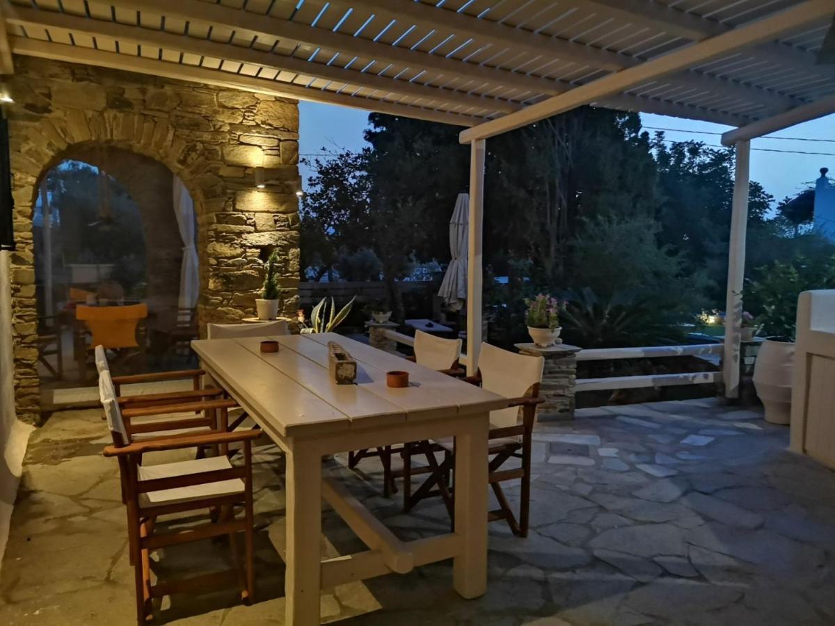 Romanos Summer House Villa Agios Romanos Exterior photo